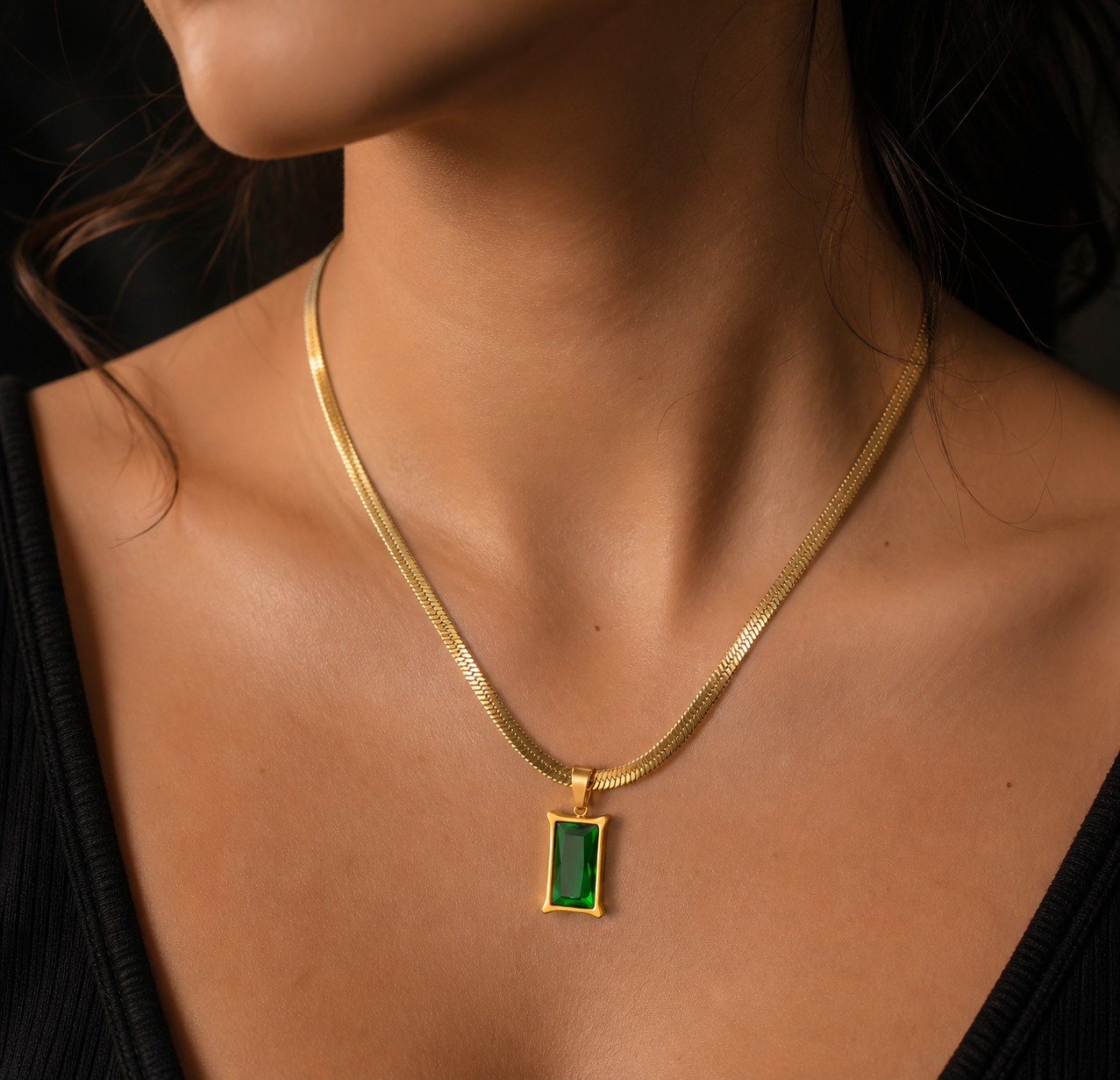 Collar Elegante de Cristal Verda